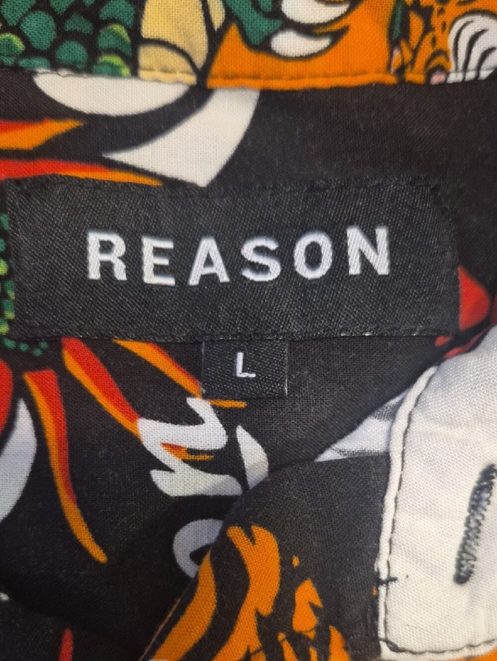 Short Sleeve Dragon Print Button Up - Picture 2 of 3